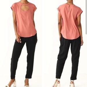 Woman's SO Goods for life Mauve Out of Office S/S Cutout blouse- Small